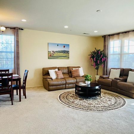 Spacious And Modern Home Near Temecula Wineries Murrieta Luaran gambar
